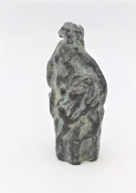 peter schelvis  pomona  brons x6x5 cm. 300 00  2 1732