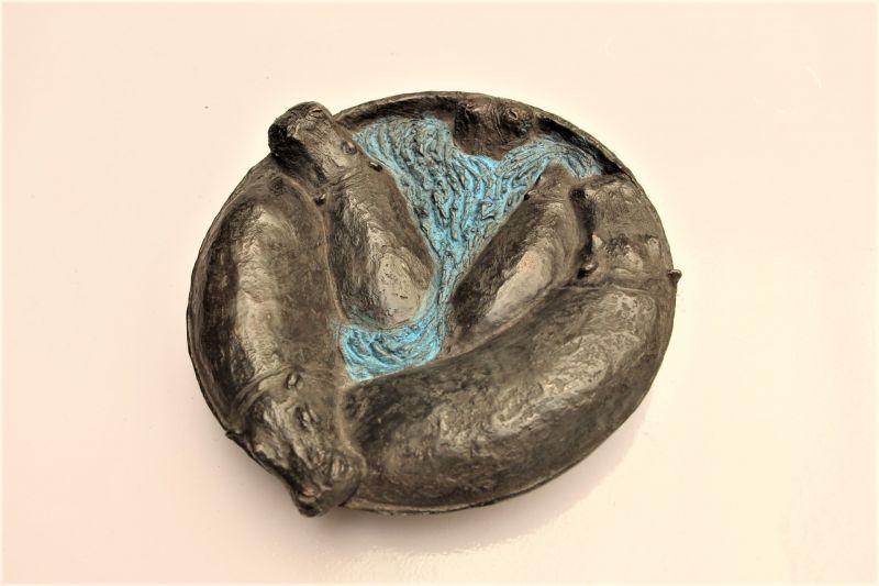 barbara de clercq  schaaltje nijlpaarden  brons x21x21 cm. 1400 00  2 2412