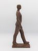 wandelen man  brons x12x6 cm. 900 00 3013