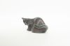 MARINA VAN DER KOOI  Poes  brons x6x9 cm. 50 00  2 4668