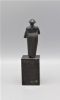 jan leeuwenburgh  zangeres  brons  oplage   hoog 12 cm.  3  744